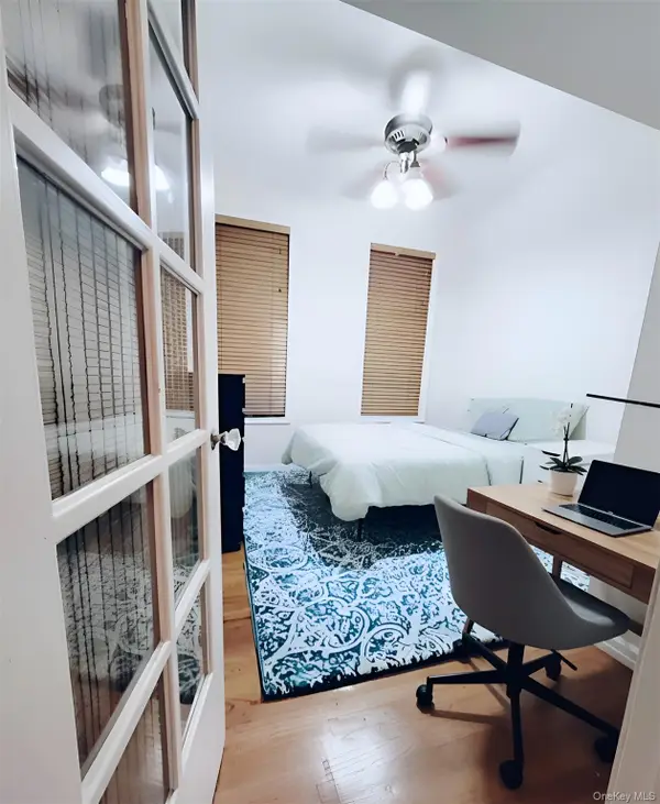 324 E 50th Street #3A, New York (Manhattan), NY 10022