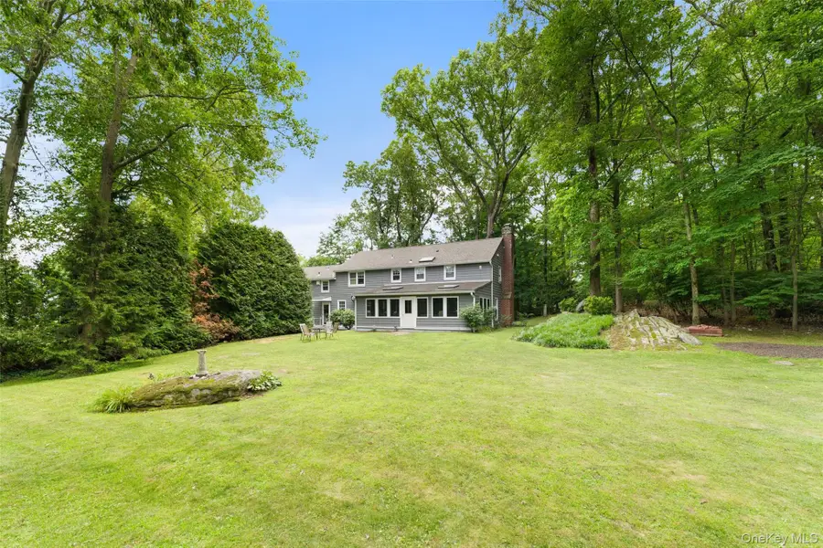 285 Old Colony Road, Hartsdale, NY 10530 - Image #2