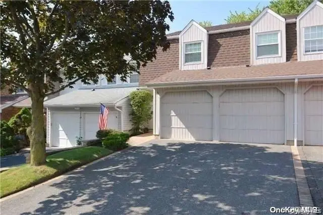 95 Woodlake Drive W #95, Woodbury, NY 11797 - Image #1