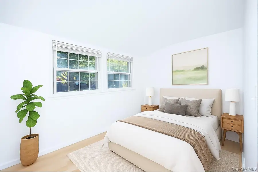 15 Mayflower Lane, East Setauket, NY 11733 - Image #3