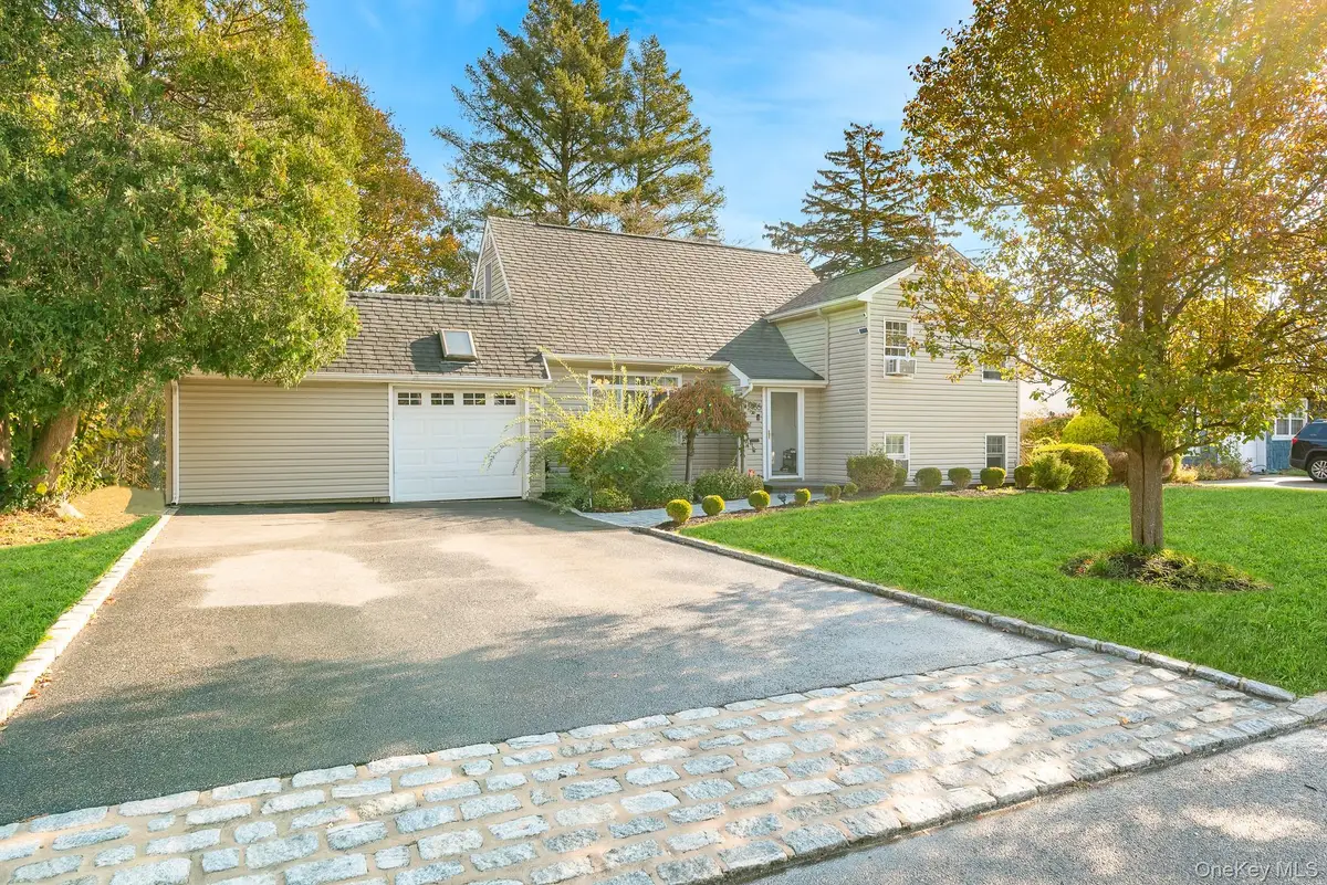 1465 Lincoln Boulevard, Bay Shore, NY 11706 - Image #1