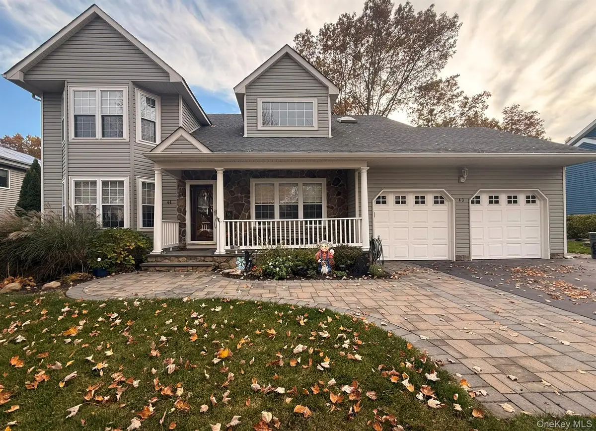 40 Winnecomac Circle, Kings Park, NY 11754 - Image #1