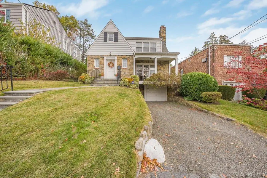 21 Huntington Drive, Yonkers, NY 10704 - Image #3