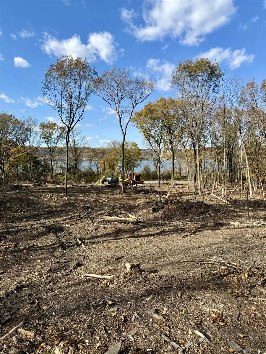 River N, Chelsea, NY  - Image #2