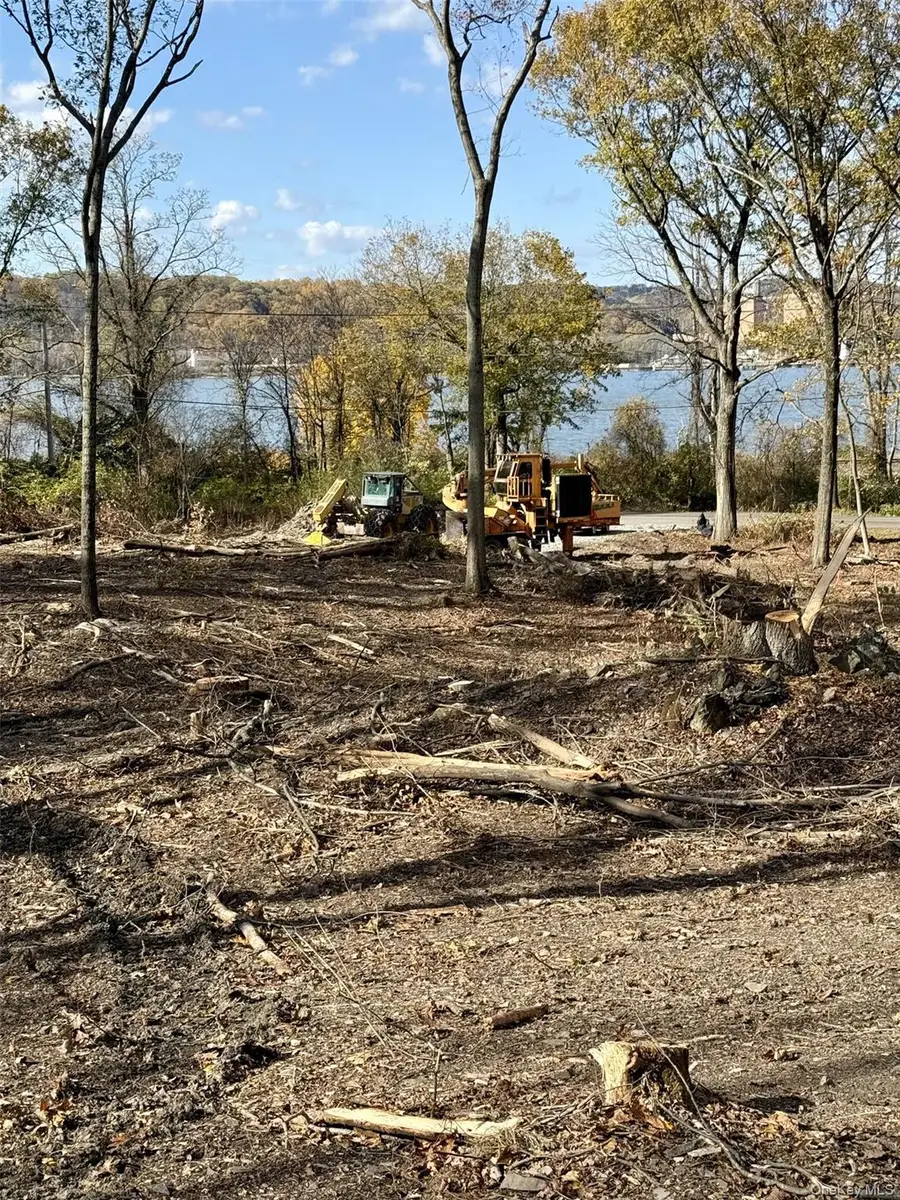 River N, Chelsea, NY  - Image #2