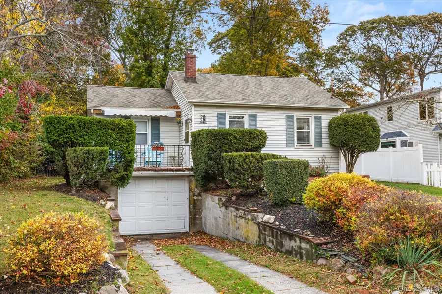 24 Locust Road, Wading River, NY 11792 - Image #2