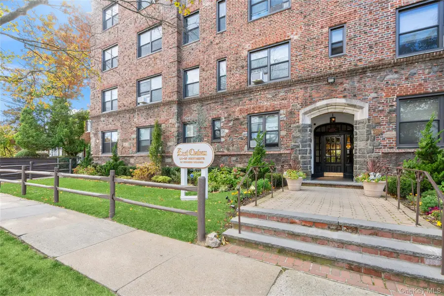 141 Woodmere #5C, Woodmere, NY 11598 - Image #3