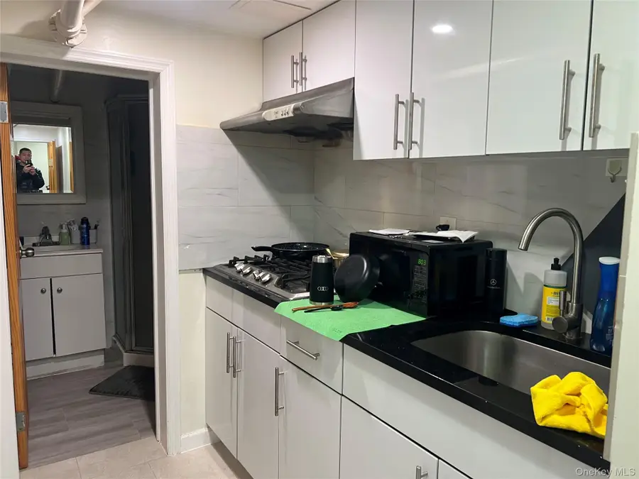 15108 33rd Road, Flushing, NY 11354 - Image #2