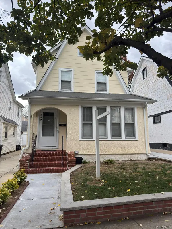 109-15 200th Street, Saint Albans, NY 11412