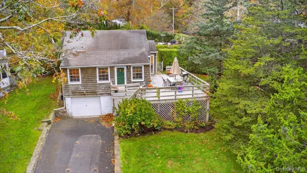 3748 Noyac Road, Sag Harbor, NY 11963