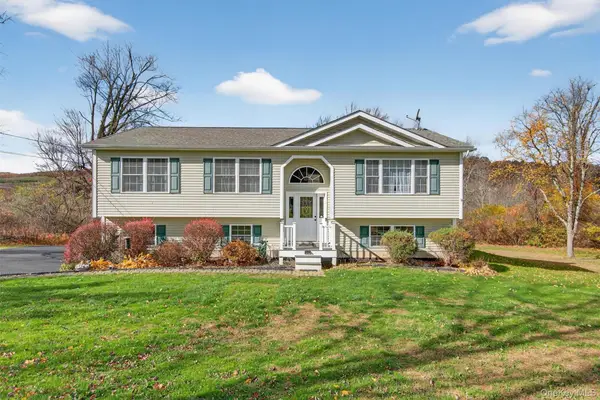 61 Peach Lane, Marlboro, NY 12547