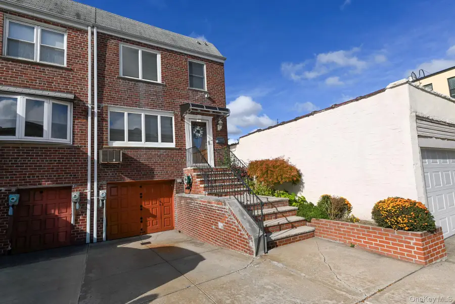 7112 71st Place, Glendale, NY 11385 - #2