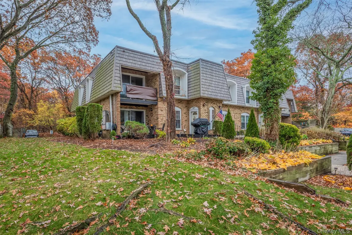 655 Middle Country Road #5C2, Coram, NY 11727 - Image #1