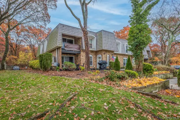 655 Middle Country Road #5C2, Coram, NY 11727