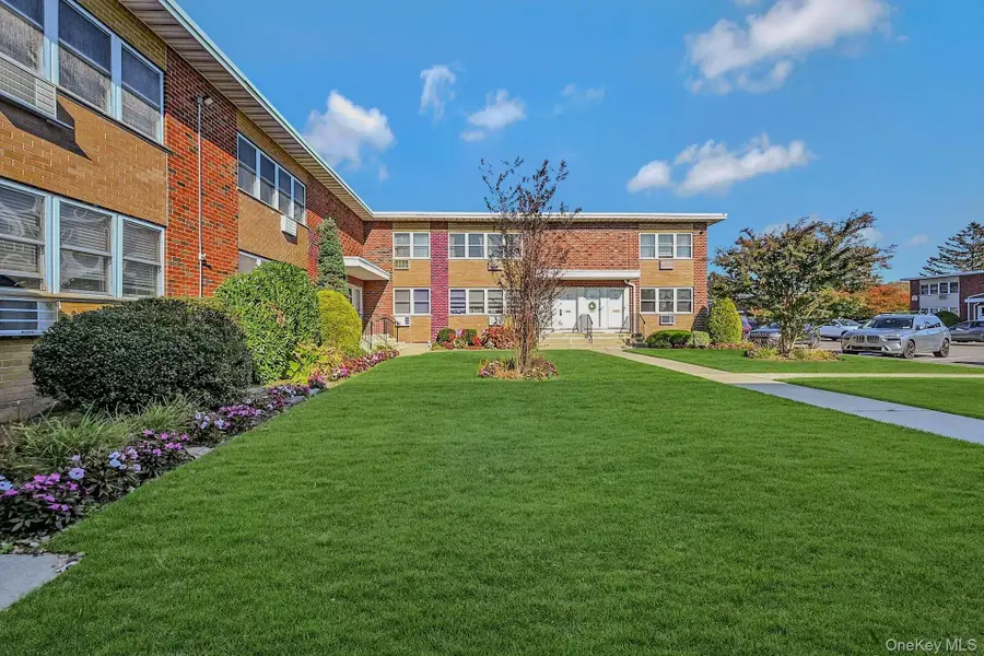 45 Farber Drive #45, West Babylon, NY 11704 - Image #3