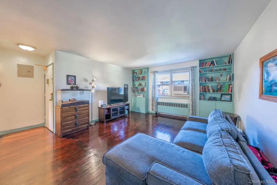 44 Dehaven Drive #1D, Yonkers, NY 10703 - Image #2