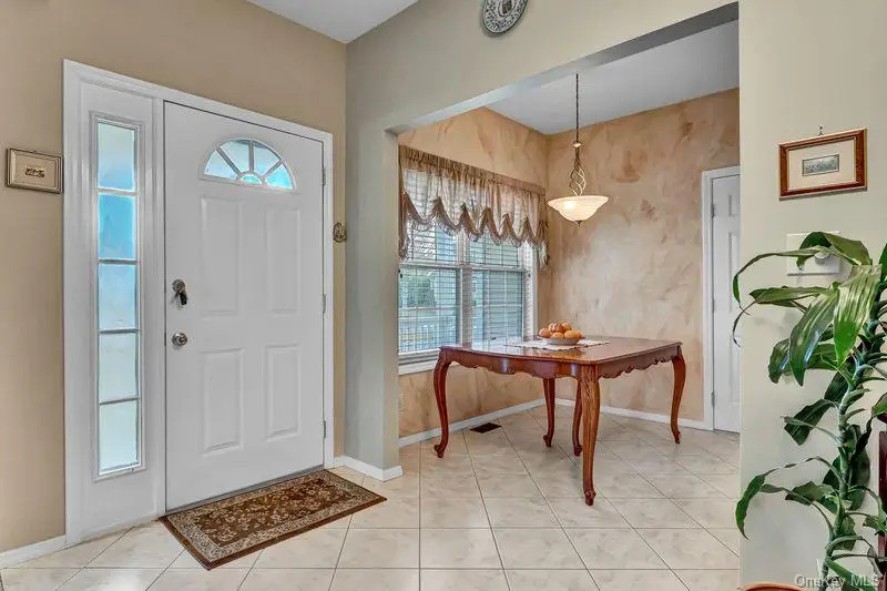 51 Deer Valley Drive, Nesconset, NY 11767 - Image #2