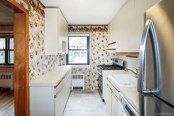 57-54 244th Street #Lower Unit, Douglaston, NY 11362 - Image #2