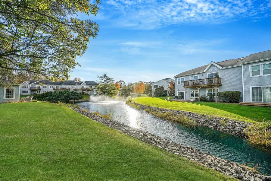 113 Lakebridge Drive N, Kings Park, NY 11754 - Image #2