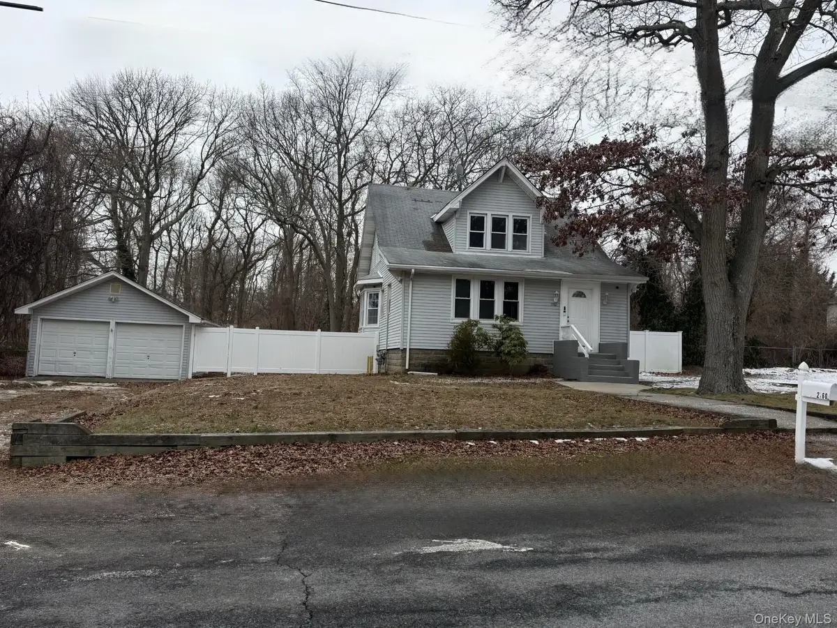 2760 Locust Avenue, Ronkonkoma, NY 11779 - Image #1