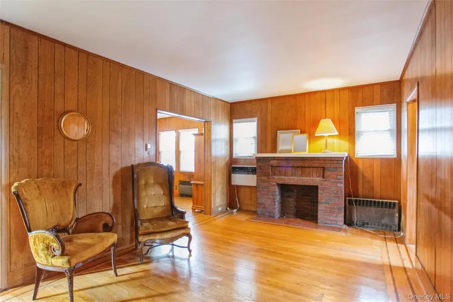 60 Harvard Avenue, Lynbrook, NY 11563 - Image #3