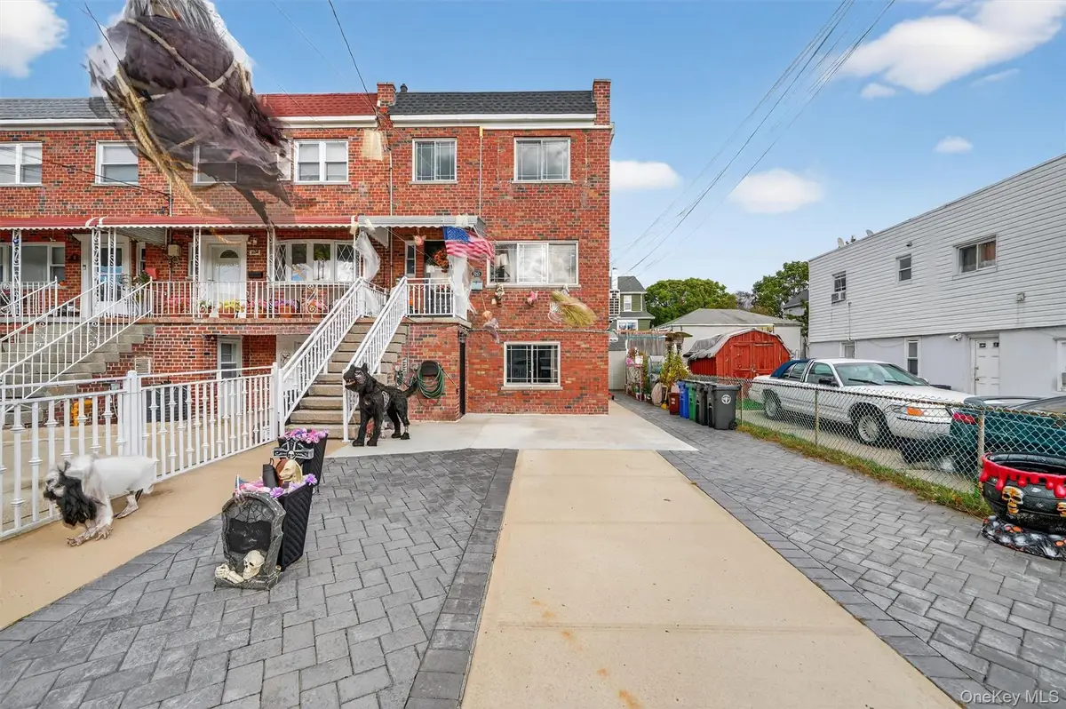322 Swinton Avenue, Bronx, NY 10465 - Image #1