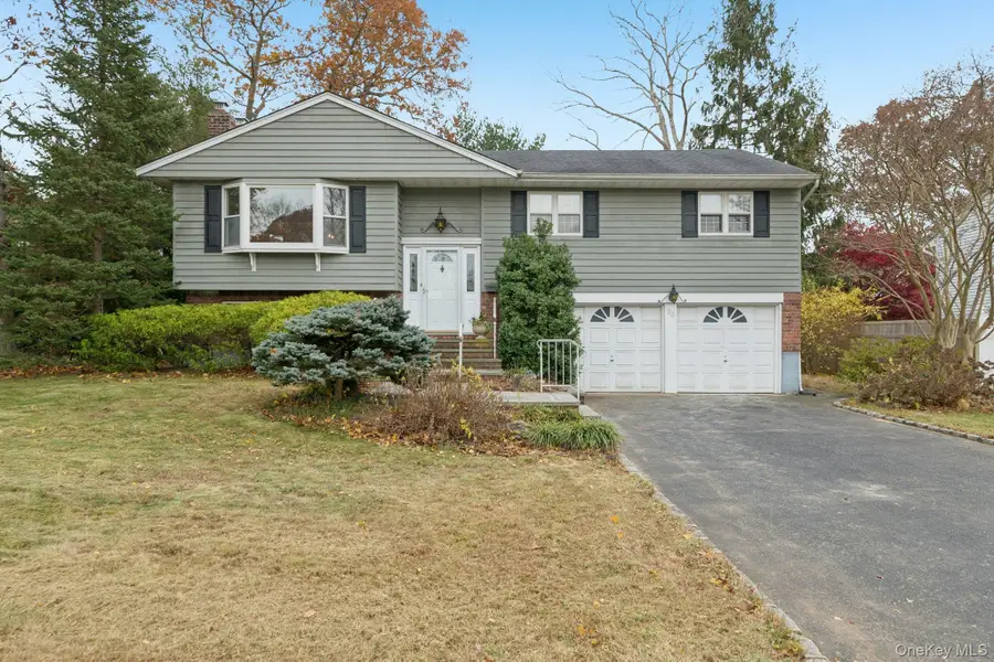23 Tiffany Lane, Smithtown, NY 11787 - Image #2