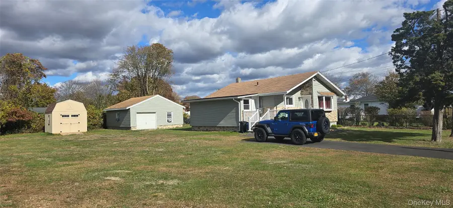 19 Kent Drive, Shirley, NY 11967 - Image #2