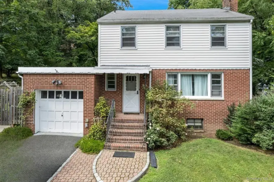 25 Fenwick Road, Hastings On Hudson, NY 10706 - Image #2