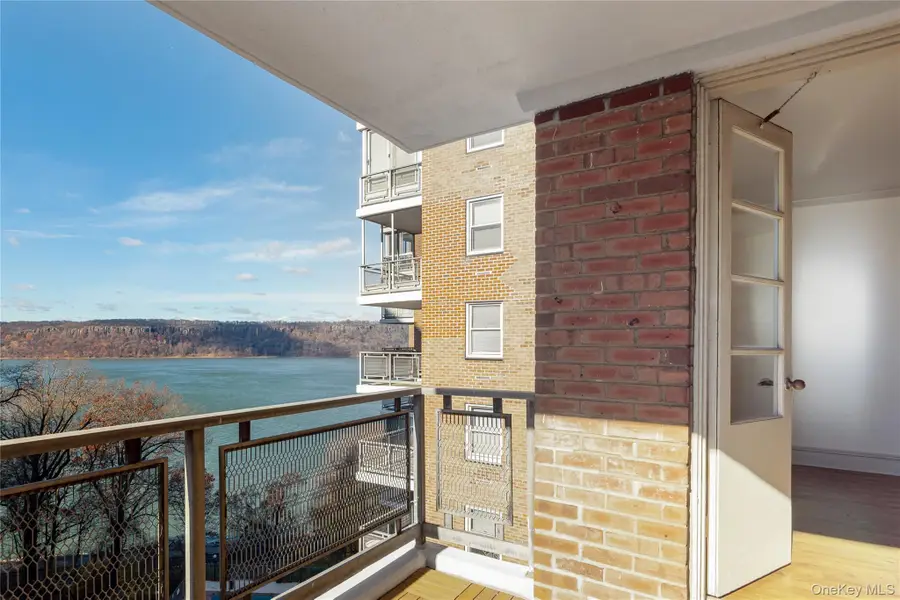 2621 Palisade Avenue #4J, Bronx, NY 10463 - Image #3