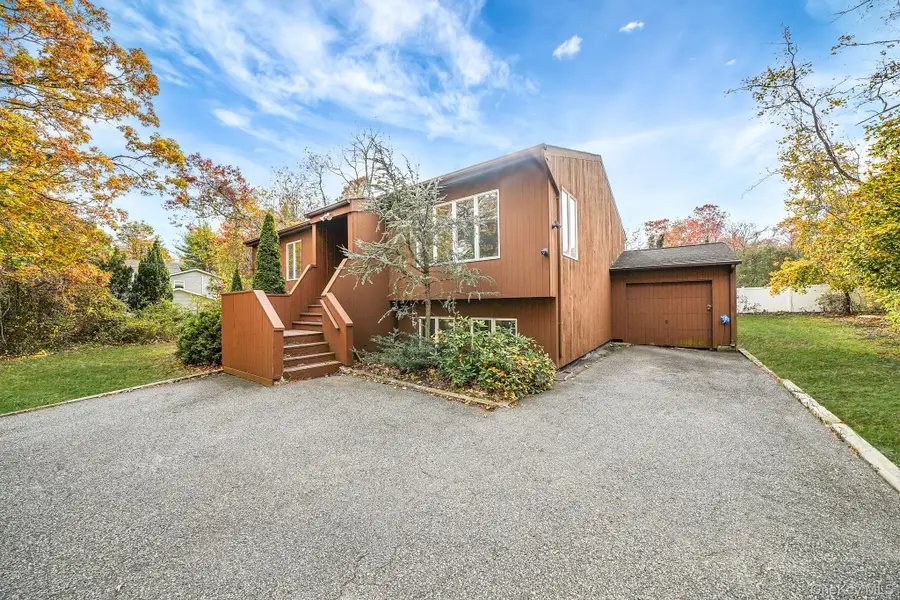 2074 Motor Parkway, Hauppauge, NY 11749 - Image #3