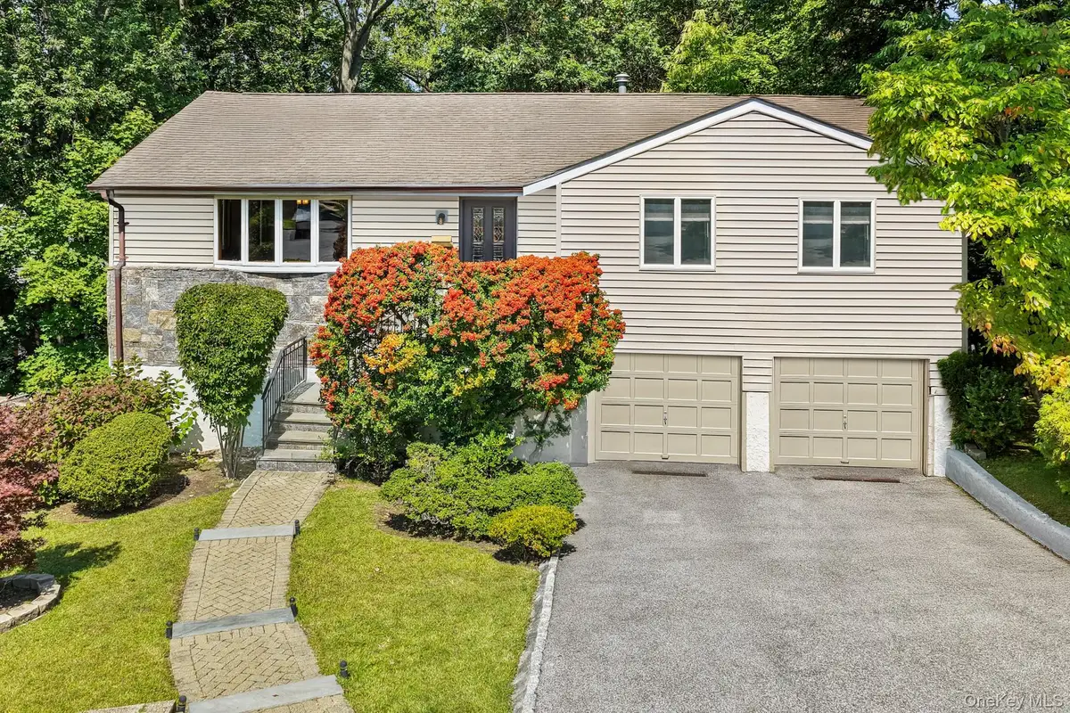 36 Capt Honeywells Road, Ardsley, NY 10502 - Image #1