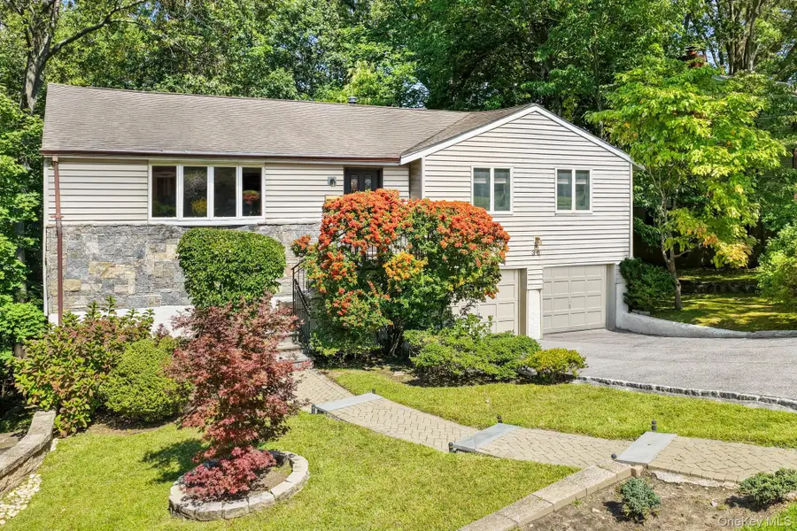 36 Capt Honeywells Road, Ardsley, NY 10502 - Image #2