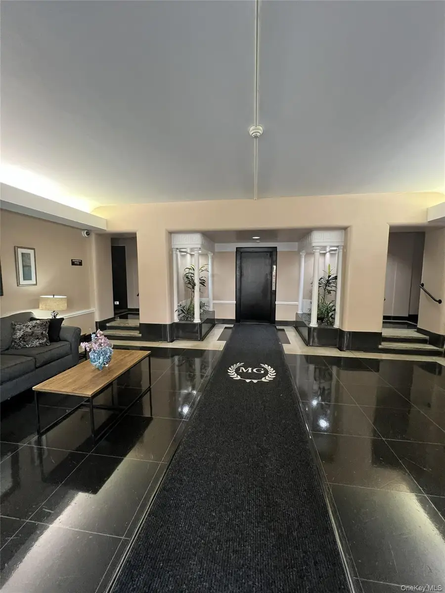 280 Collins Avenue #4E, Mount Vernon, NY 10552 - Image #3