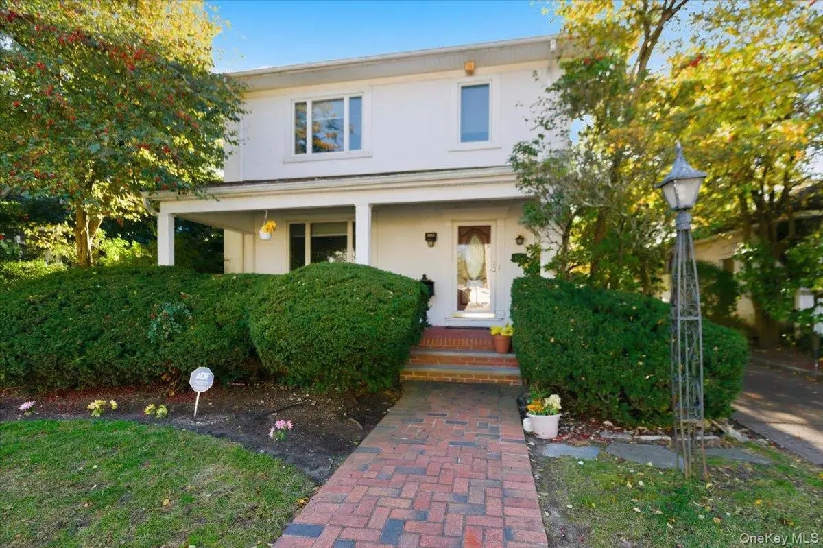 1053 Quentin Place, Woodmere, NY 11598 - Image #1