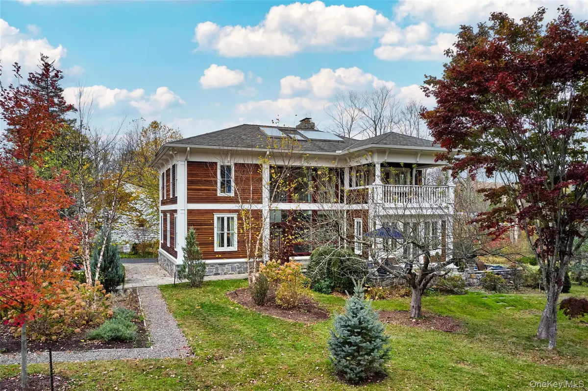 528 Eagle Valley Road, Tuxedo Park, NY 10987 - Image #1