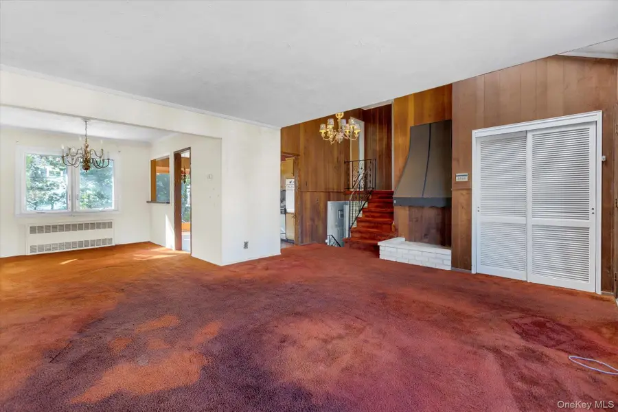 59 Lourae Drive, Massapequa Park, NY 11762 - Image #3