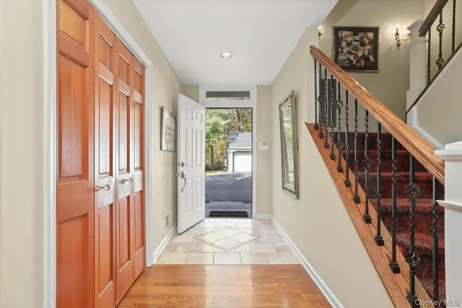 517 Old Chappaqua Road, Briarcliff Manor, NY 10510 - Image #2