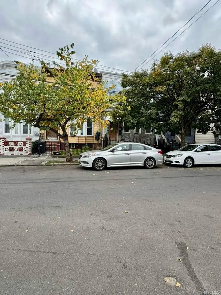 406 Chestnut Street, Brooklyn, NY 11208 - Image #2