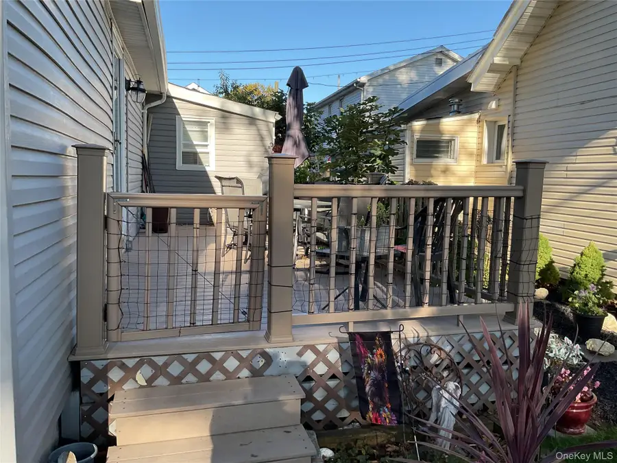 20 Magnolia Place #20, Bronx, NY 10465 - Image #2