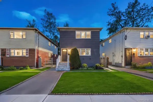 213-16 102nd Avenue, Queens Village, NY 11429