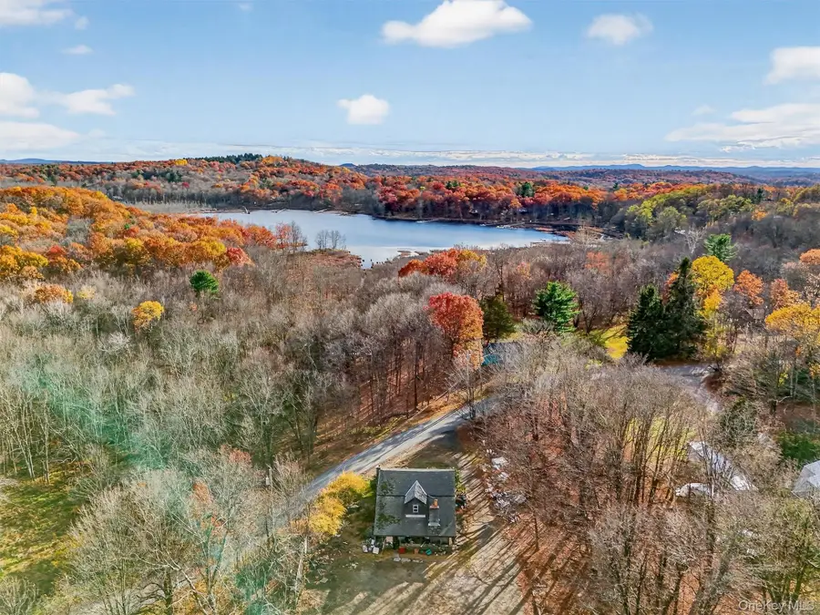 375 Salisbury Turnpike, Rhinebeck, NY 12572 - Image #2