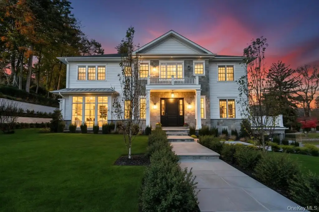 207 Mill Spring Road, Manhasset, NY 11030 - Image #1