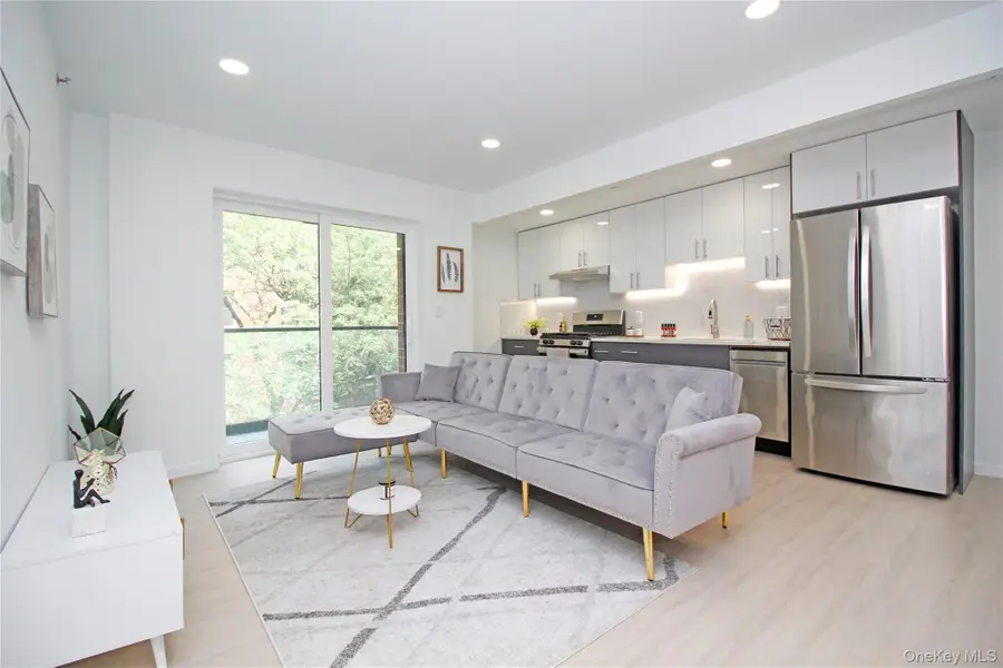 134-50 Blossom Avenue #5K, Flushing, NY 11355 - Image #2