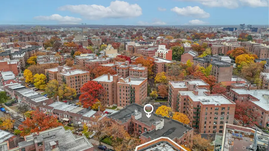 139-06 Pershing Crescent #1G, Briarwood, NY 11435 - Image #2