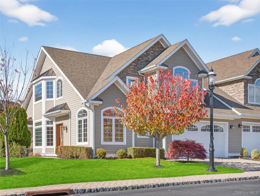 41 Michael Roberts Court, Pearl River, NY 10965 - Image #3