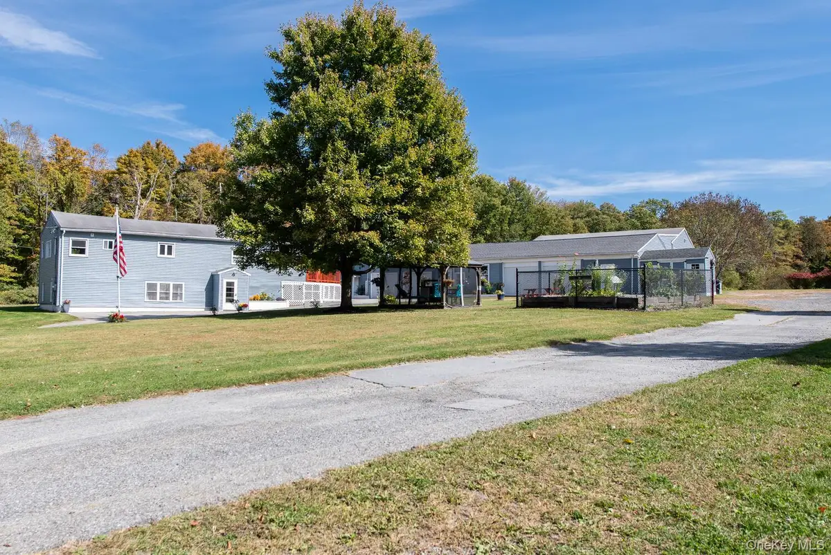 352-354 Ruskey Lane, Hyde Park, NY 12538 - Image #1