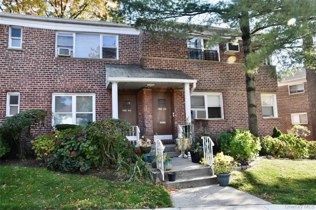 198-44 Pompeii Avenue #1A, Hollis, NY 11423 - Image #1