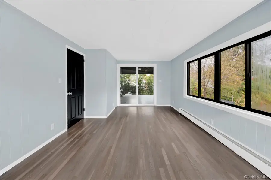 28 Crestmont Avenue, Yonkers, NY 10704 - Image #3