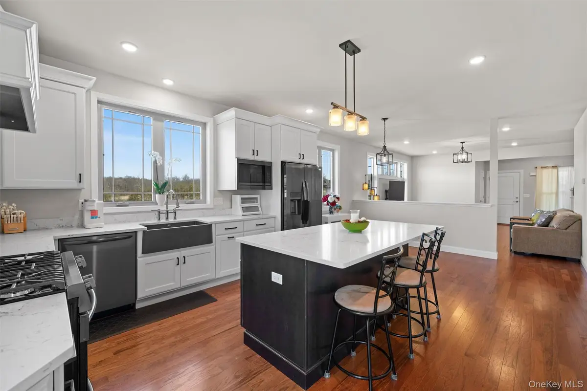 32 Ottaway Lane, Campbell Hall, NY 10916 - Image #1